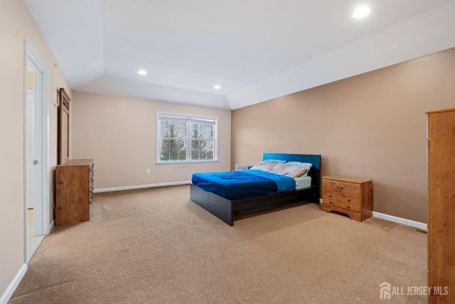 66 Morgan Way, Monroe, NJ 08831