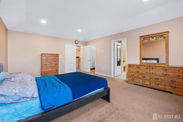 66 Morgan Way, Monroe, NJ 08831