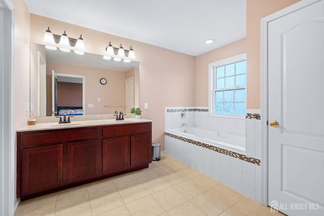 66 Morgan Way, Monroe, NJ 08831