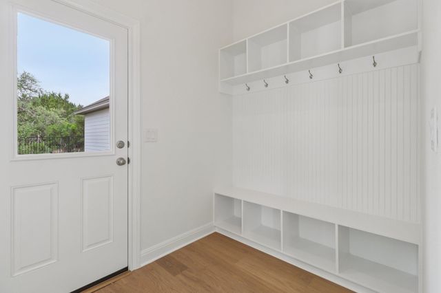 628 Treadwell LN, Kyle, TX 78640