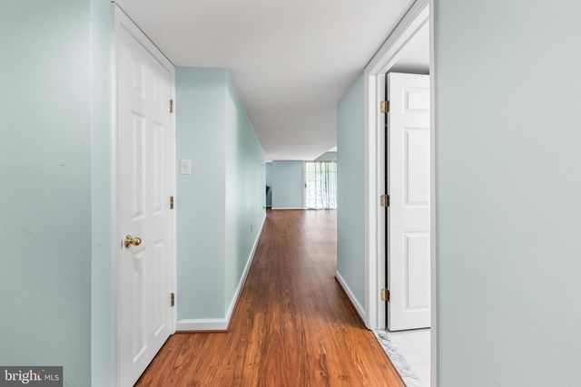 602 WHISPERING BROOKE DR, Newtown Square, PA 19073
