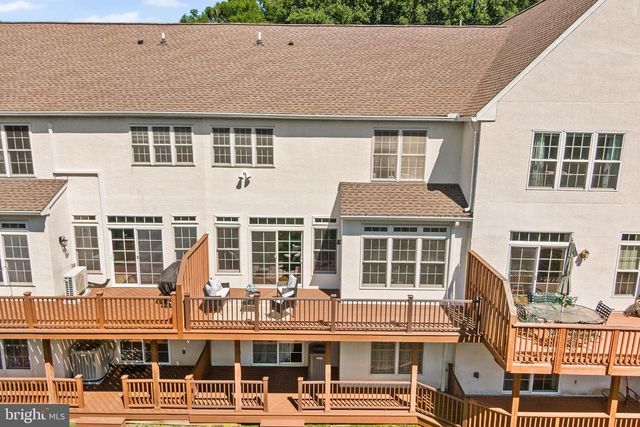 602 WHISPERING BROOKE DR, Newtown Square, PA 19073