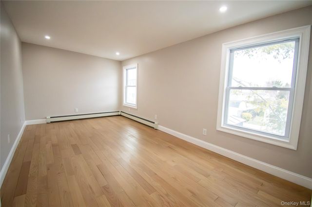 937 Hastings Street, Baldwin, NY 11510