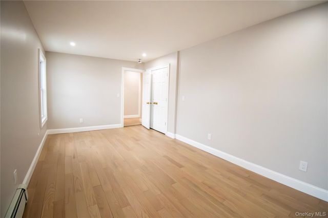 937 Hastings Street, Baldwin, NY 11510