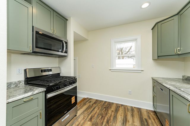 604 10th Avenue SE, Rochester, MN 55904