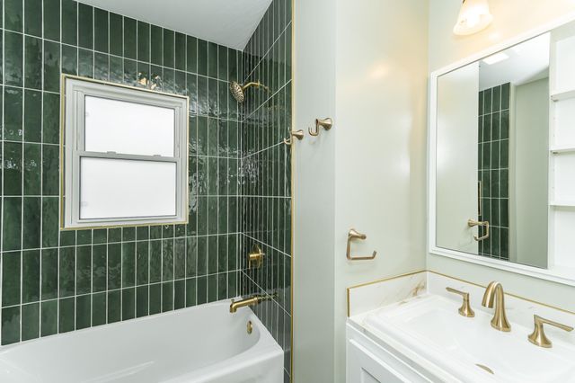 604 10th Avenue SE, Rochester, MN 55904