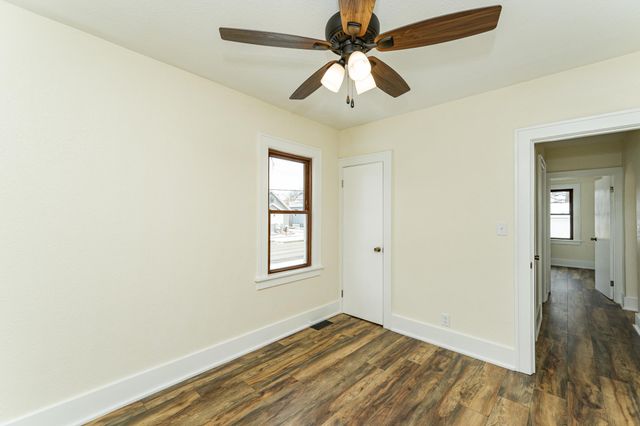 604 10th Avenue SE, Rochester, MN 55904