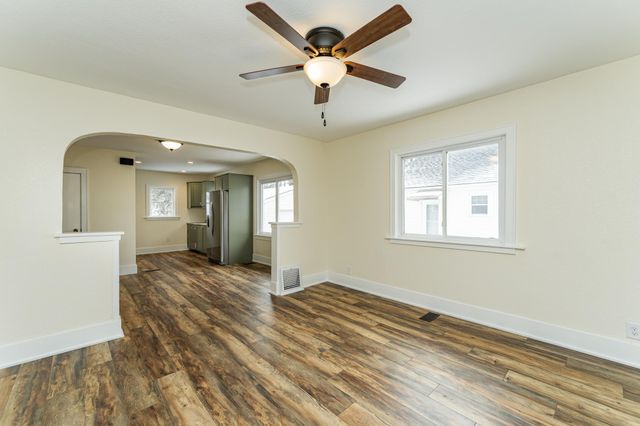 604 10th Avenue SE, Rochester, MN 55904