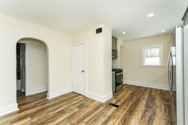 604 10th Avenue SE, Rochester, MN 55904