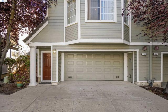 2207 Parnassus Ct, Hayward, CA 94542