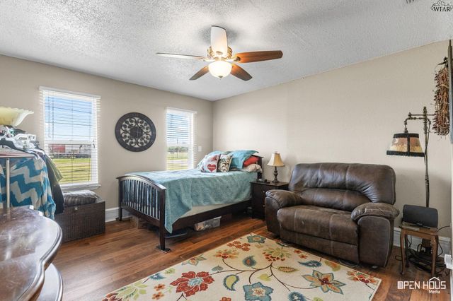 180 NEWSOM ROAD, Wichita Falls, TX 76310