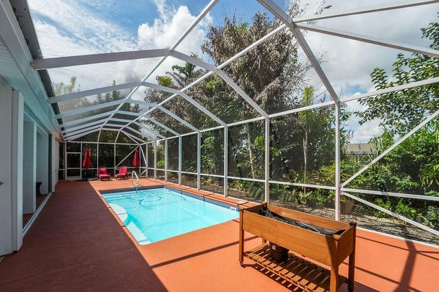 1812 SE FALLON Drive, Port St. Lucie, FL 34983