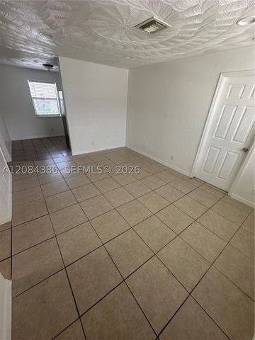 4120 SW 19th St 1, West Park, FL 33023