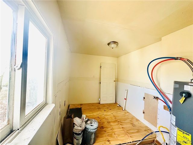 37 Schutrum Street, Buffalo, NY 14212