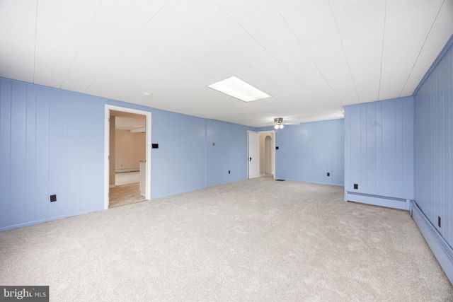 933 FORTY FOOT RD, Hatfield, PA 19440