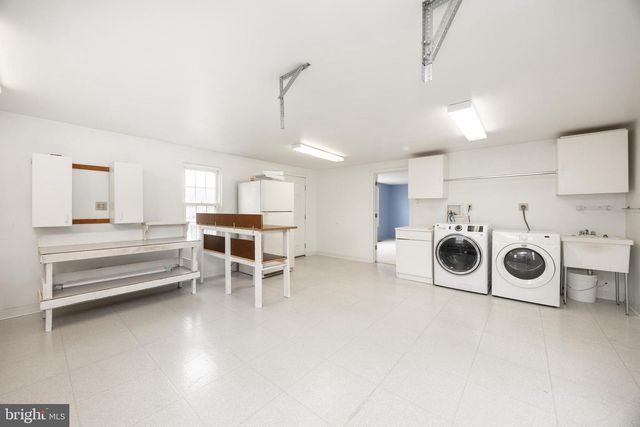 933 FORTY FOOT RD, Hatfield, PA 19440