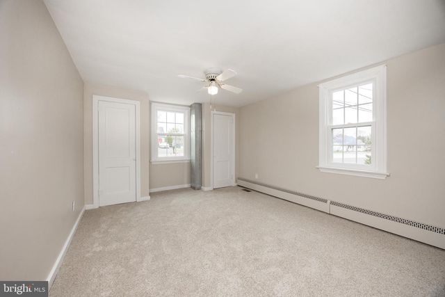 933 FORTY FOOT RD, Hatfield, PA 19440