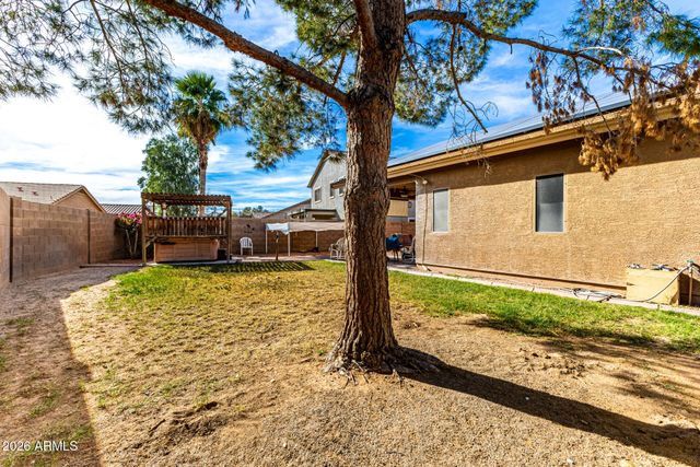 13017 W LARKSPUR Road, El Mirage, AZ 85335