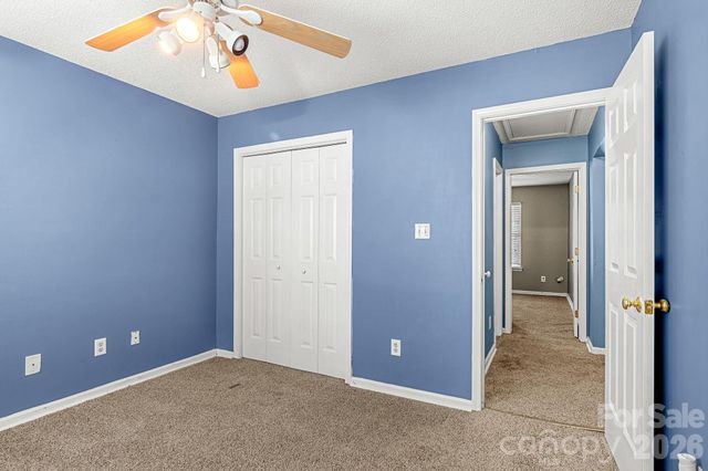 182 Kristens Court Drive, Mooresville, NC 28115