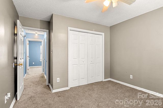 182 Kristens Court Drive, Mooresville, NC 28115
