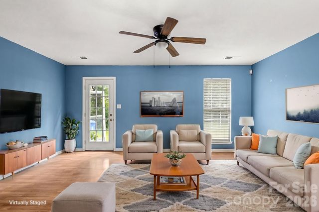 182 Kristens Court Drive, Mooresville, NC 28115