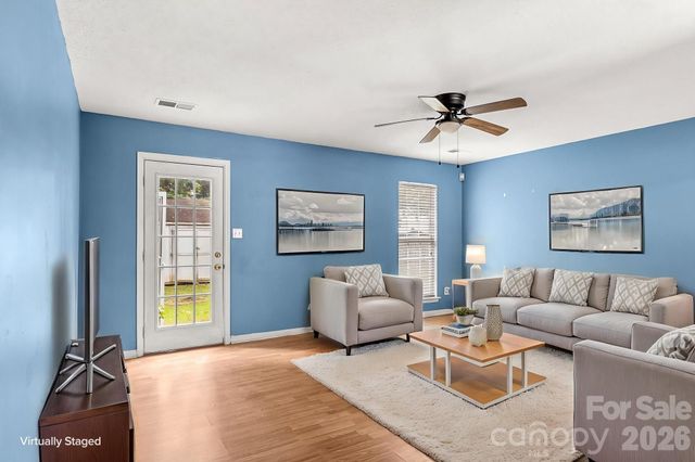 182 Kristens Court Drive, Mooresville, NC 28115