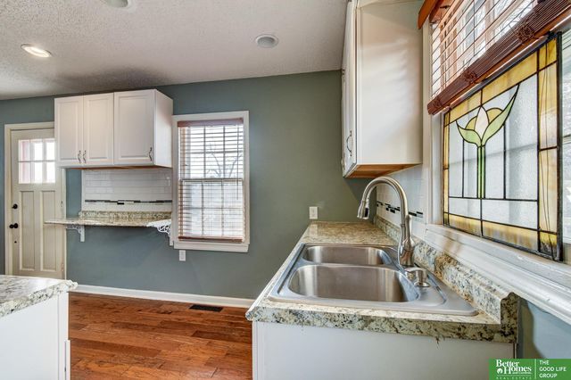 2005 N 68 Street, Omaha, NE 68104