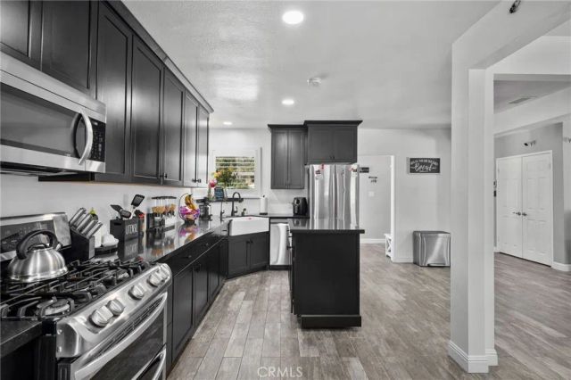 3540 Nelson, Riverside, CA 92506