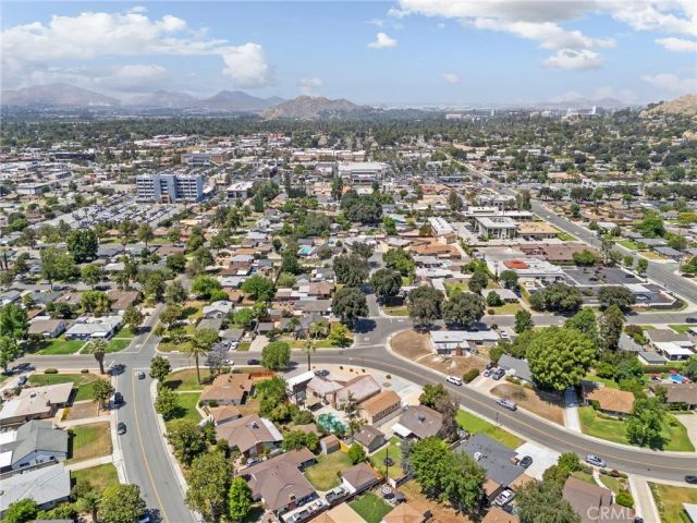 3540 Nelson, Riverside, CA 92506