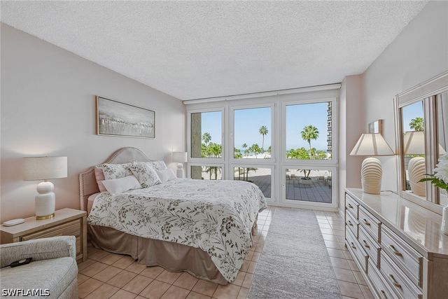 4031 Gulf Shore BLVD N 3B, Naples, FL 34103