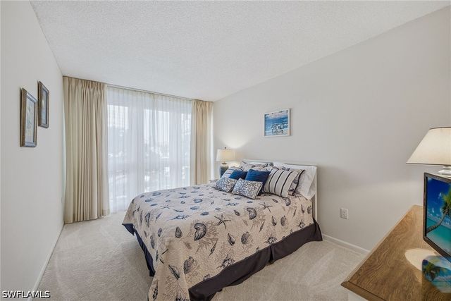 4031 Gulf Shore BLVD N 3B, Naples, FL 34103