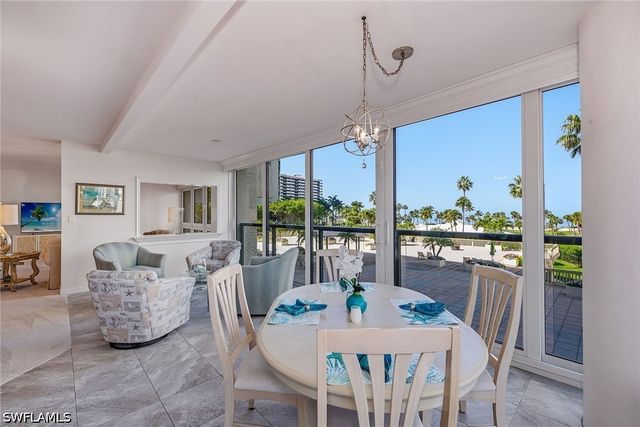 4031 Gulf Shore BLVD N 3B, Naples, FL 34103