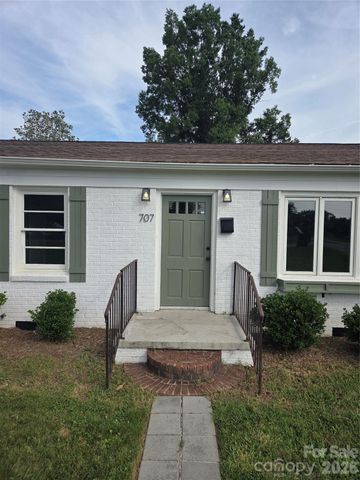 707 E 1st Street, Cherryville, NC 28021