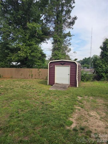 707 E 1st Street, Cherryville, NC 28021