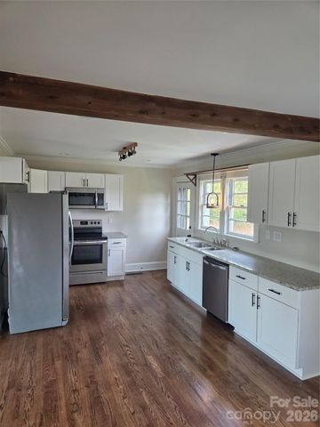 707 E 1st Street, Cherryville, NC 28021
