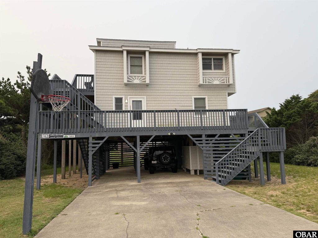 Image 1 of property listing at 131 Seabreeze Drive Lot 7, Duck, NC 27949