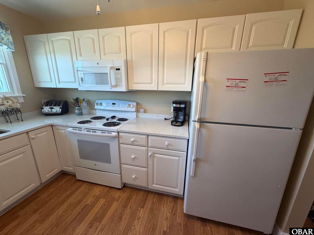 Image 17 of property listing at 131 Seabreeze Drive Lot 7, Duck, NC 27949