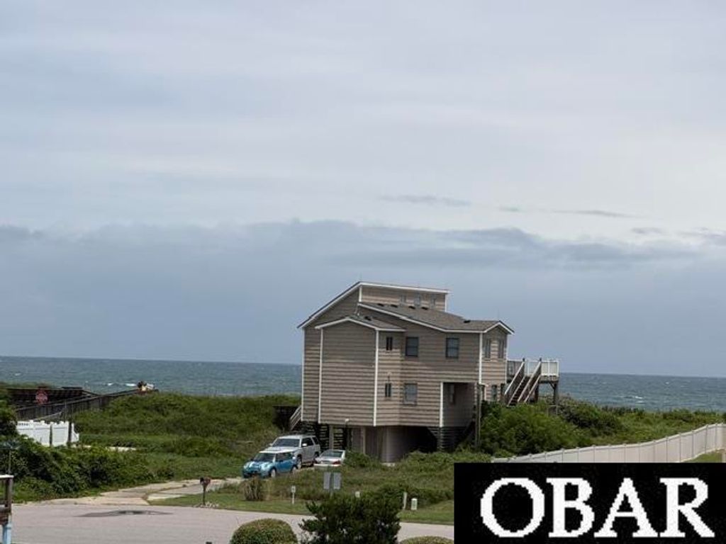 Image 32 of property listing at 131 Seabreeze Drive Lot 7, Duck, NC 27949