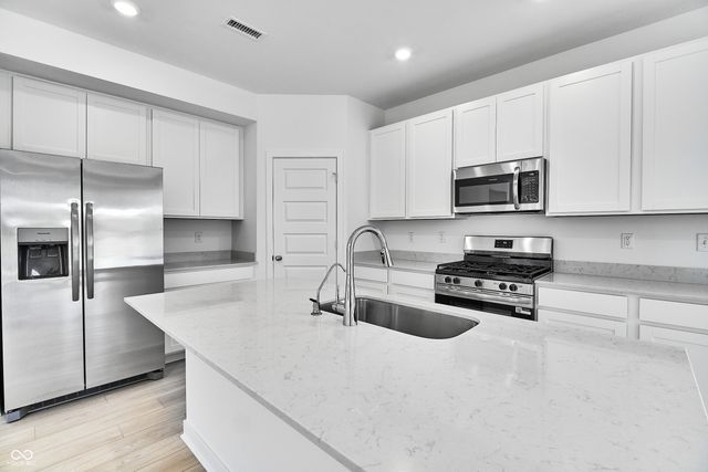 425 Eisenhower Street, Fortville, IN 46040