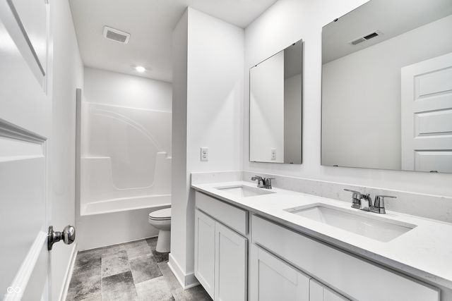 425 Eisenhower Street, Fortville, IN 46040