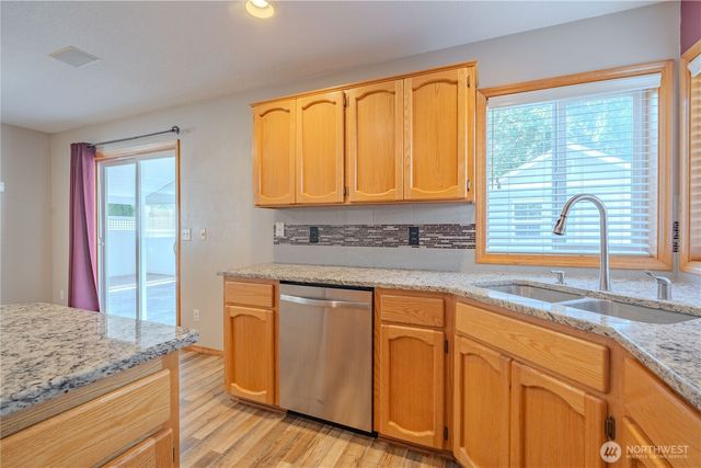 1116 NE 170th Court, Vancouver, WA 98684