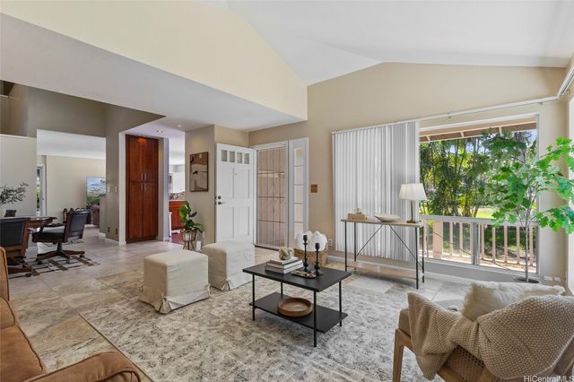 91-1015 Aawa Drive, Ewa Beach, HI 96706