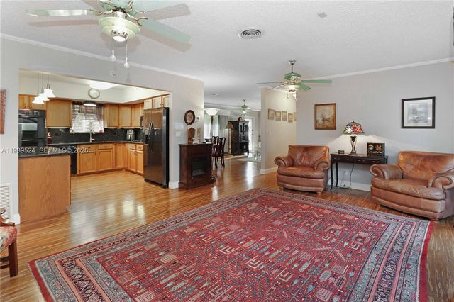 1412 Hollywood Blvd, Hollywood, FL 33020
