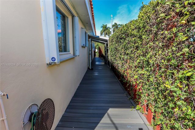 1412 Hollywood Blvd, Hollywood, FL 33020
