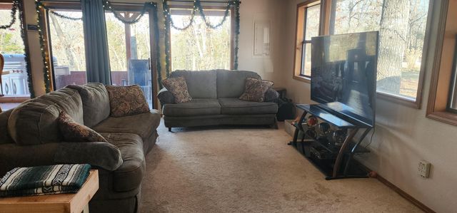 23927 Robin Drive, Golden, MO 65658