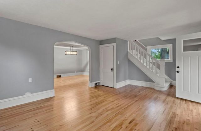 524 S Dakota Avenue, New Richmond, WI 54017