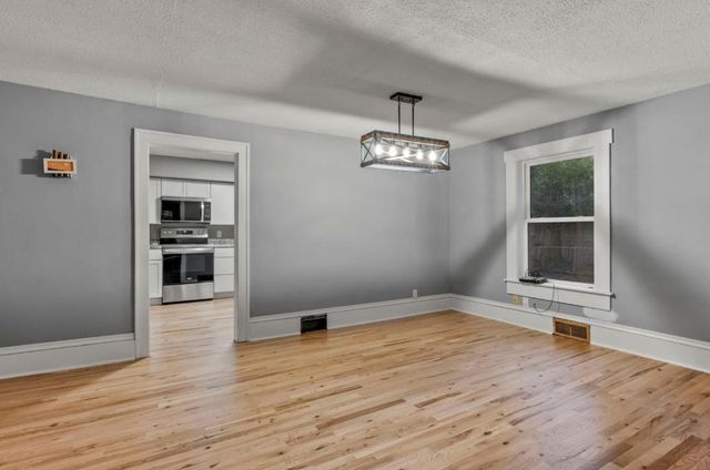 524 S Dakota Avenue, New Richmond, WI 54017