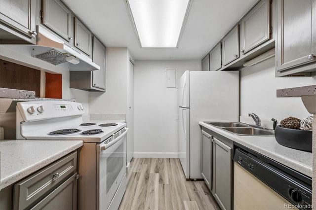 13250 E Jewell Avenue 204, Aurora, CO 80012