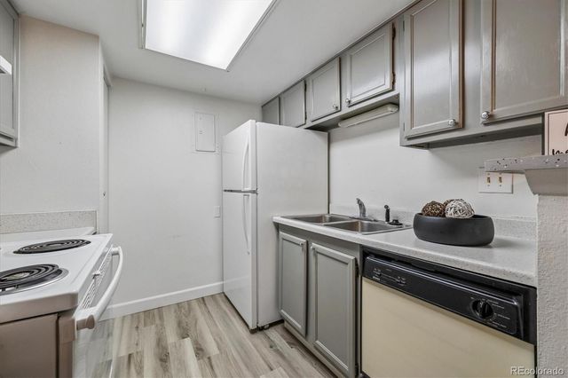 13250 E Jewell Avenue 204, Aurora, CO 80012