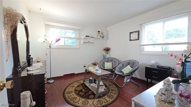 18290 Whitney Road, Strongsville, OH 44149
